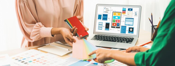 ¿Quién ofrece planes de diseño web profesionales con pagos mensuales?